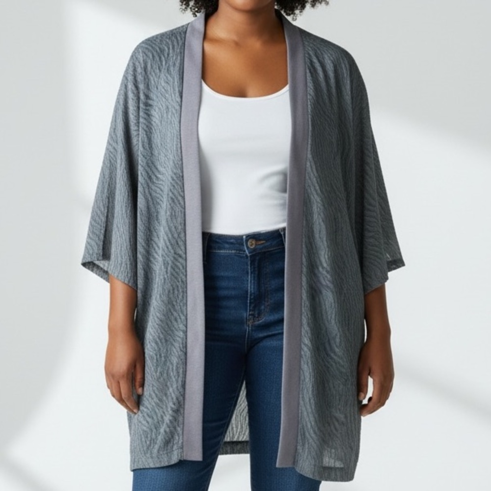 NY Collection Size 1X Gray Open-Front Kimono Cardigan Animal Print